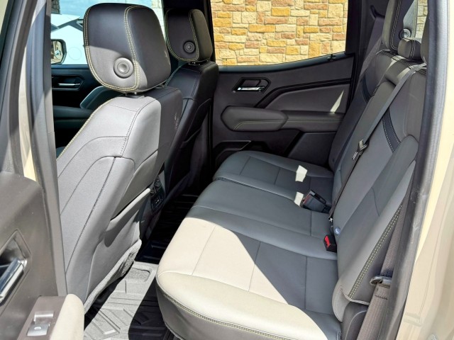 2024 Chevrolet Colorado ZR2 - Photo 20
