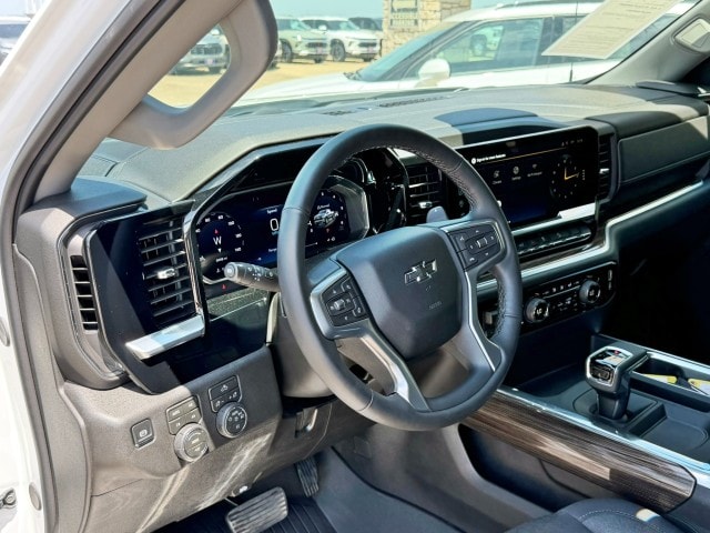 2026 Chevrolet Silverado 1500 RST - Photo 17