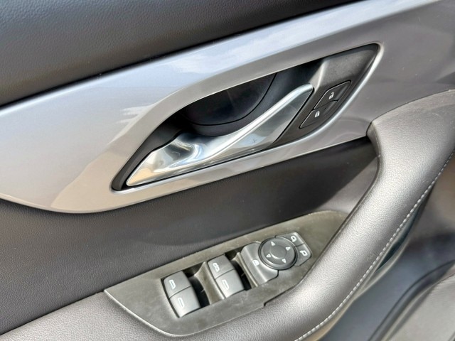2022 Chevrolet Blazer 2LT - Photo 11