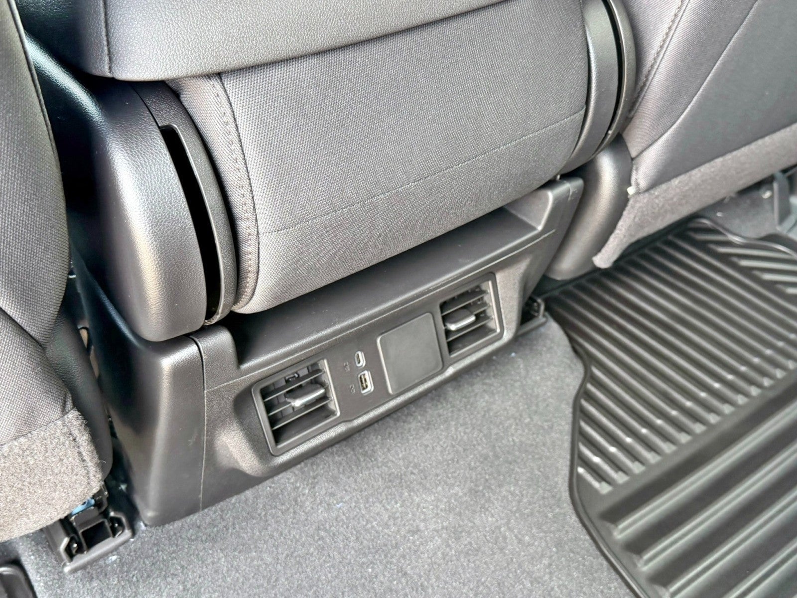2026 Chevrolet Silverado 1500 Custom - Photo 40