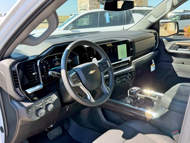 2026 Chevrolet Silverado 1500 LT - Photo 15