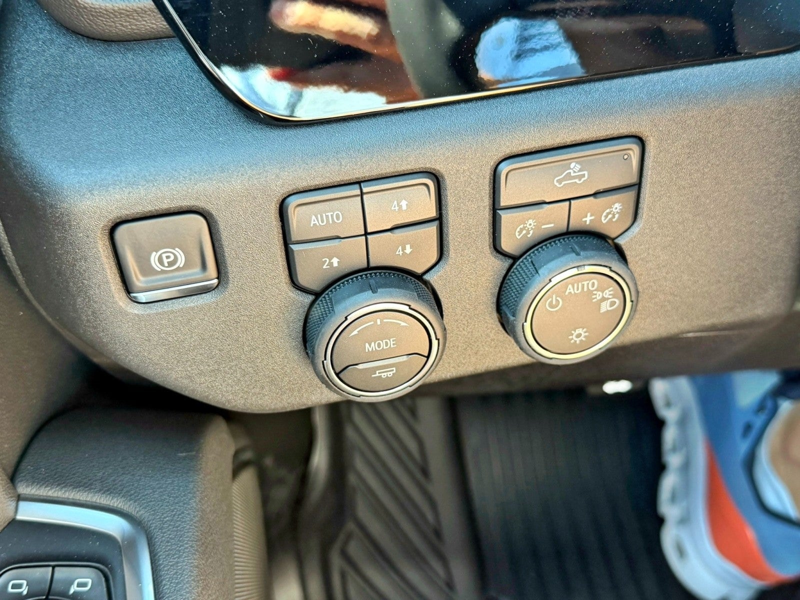 2026 Chevrolet Silverado 1500 LT - Photo 43