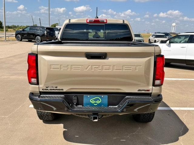 2024 Chevrolet Colorado ZR2 - Photo 4