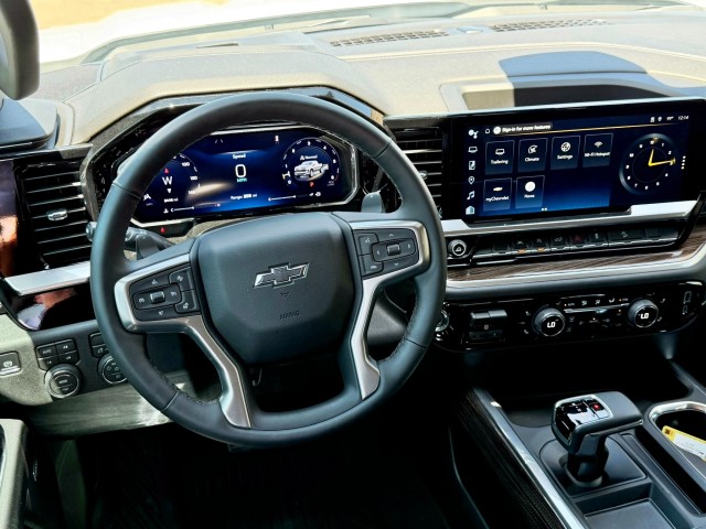 2026 Chevrolet Silverado 1500 RST - Photo 18