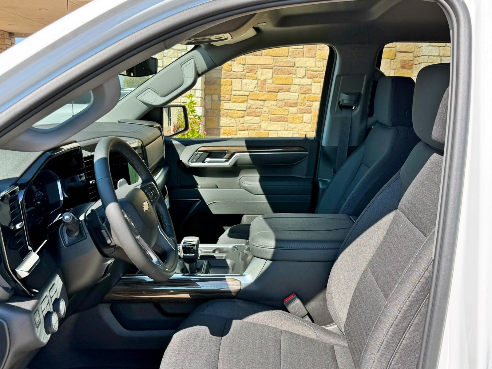2026 Chevrolet Silverado 1500 LT - Photo 37