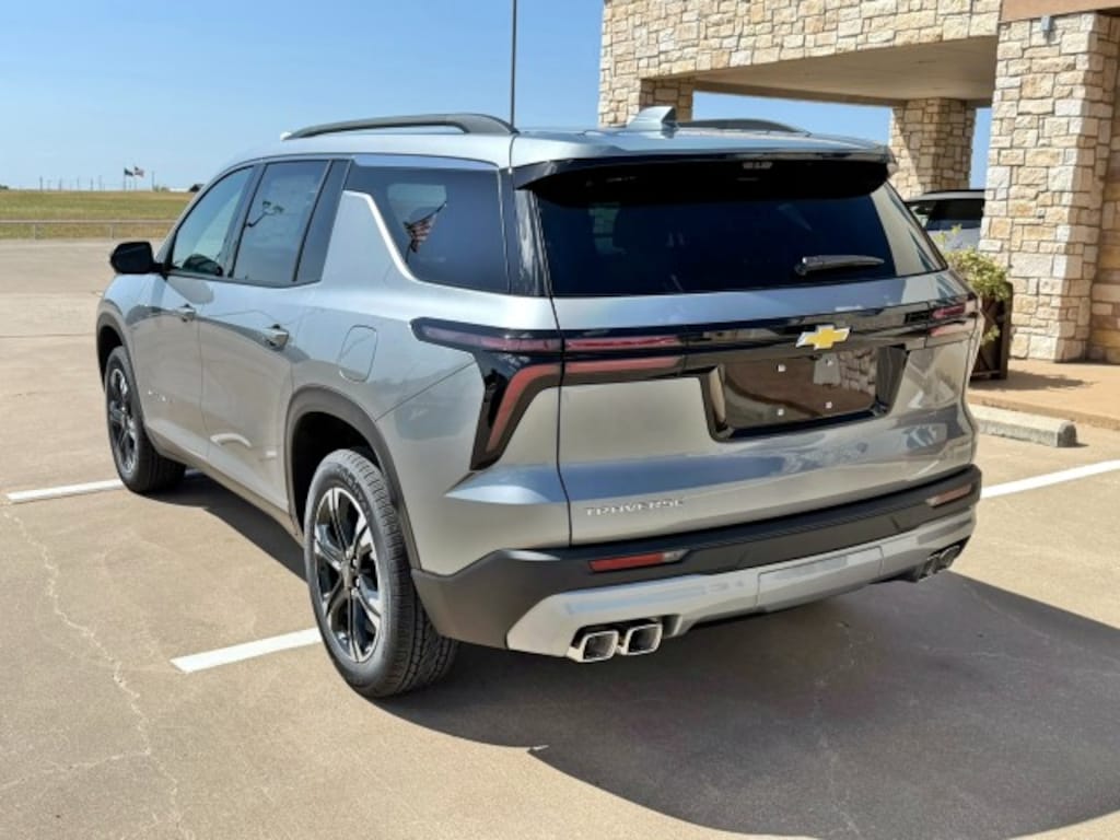New 2027 Chevrolet Traverse LT SUV