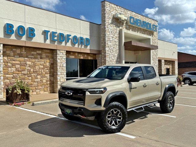 2024 Chevrolet Colorado ZR2 - Photo 1
