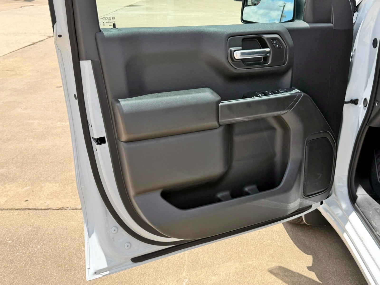 2026 Chevrolet Silverado 1500 Custom - Photo 35