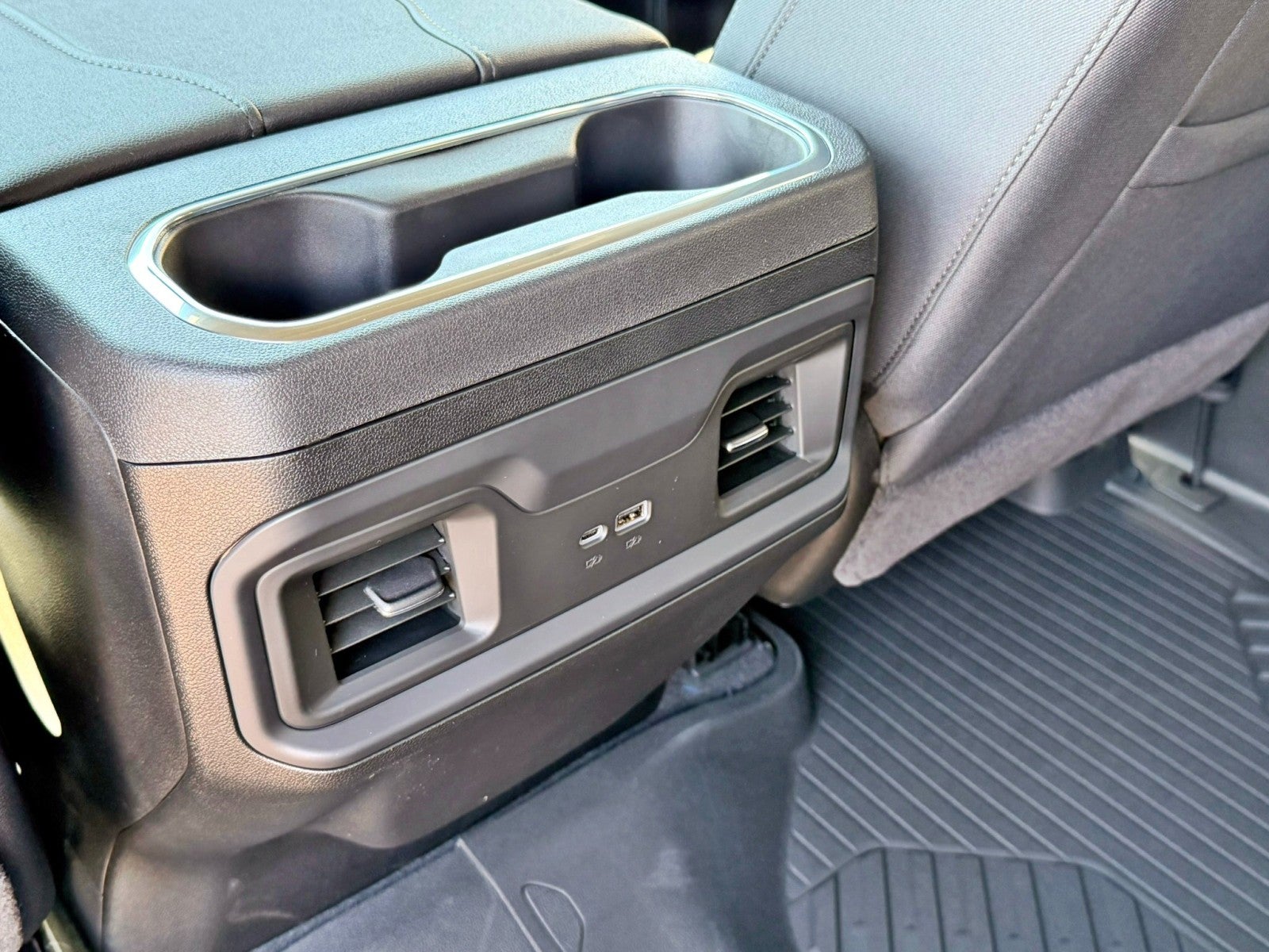 2026 Chevrolet Silverado 1500 LT - Photo 41