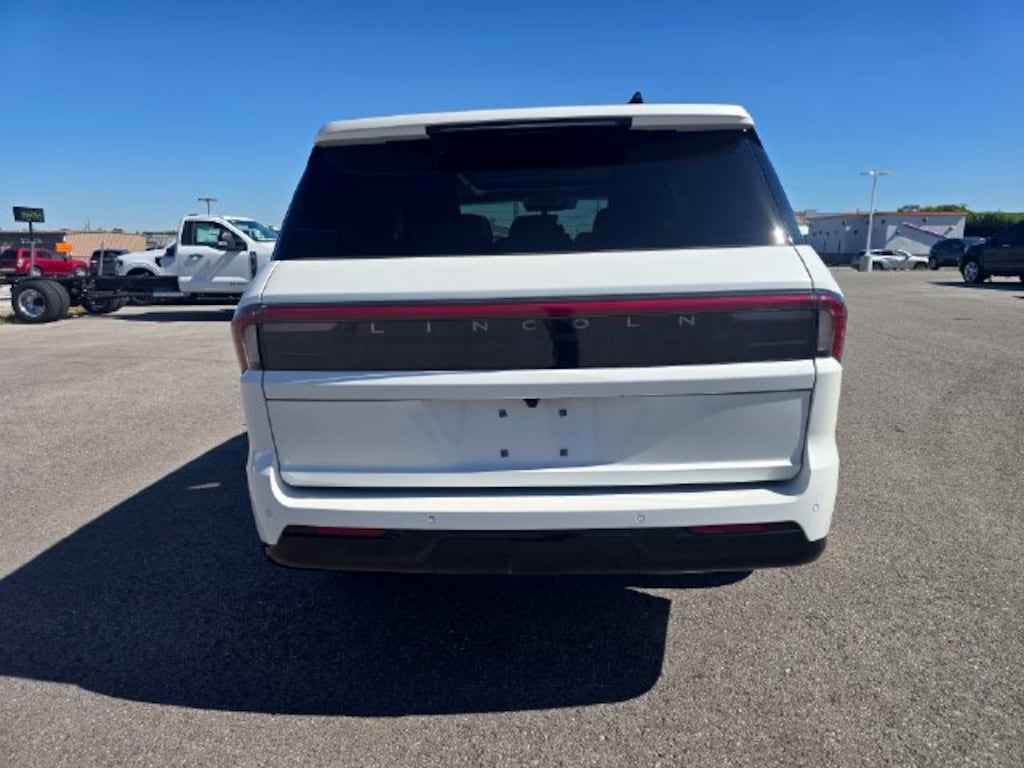 New 2027 Lincoln Navigator Reserve SUV