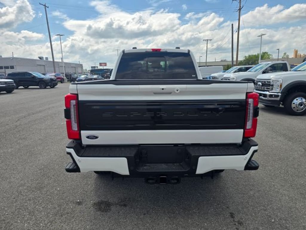 New 2026 Ford F-250SD Platinum Truck