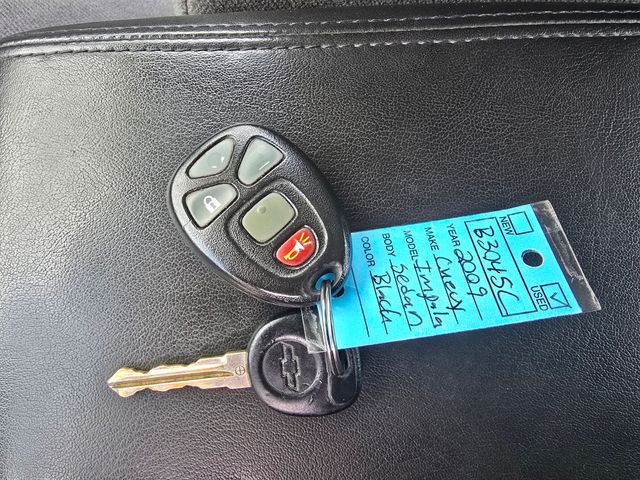 2009 Chevrolet Impala LT - Photo 19