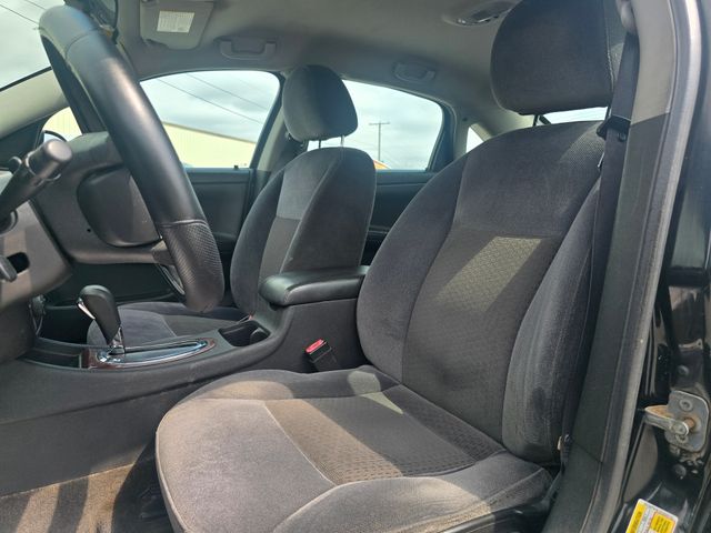 2009 Chevrolet Impala LT - Photo 10