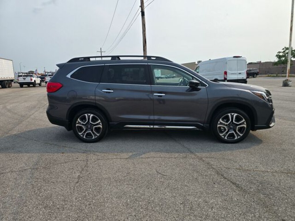 Used 2026 Subaru Ascent Touring SUV