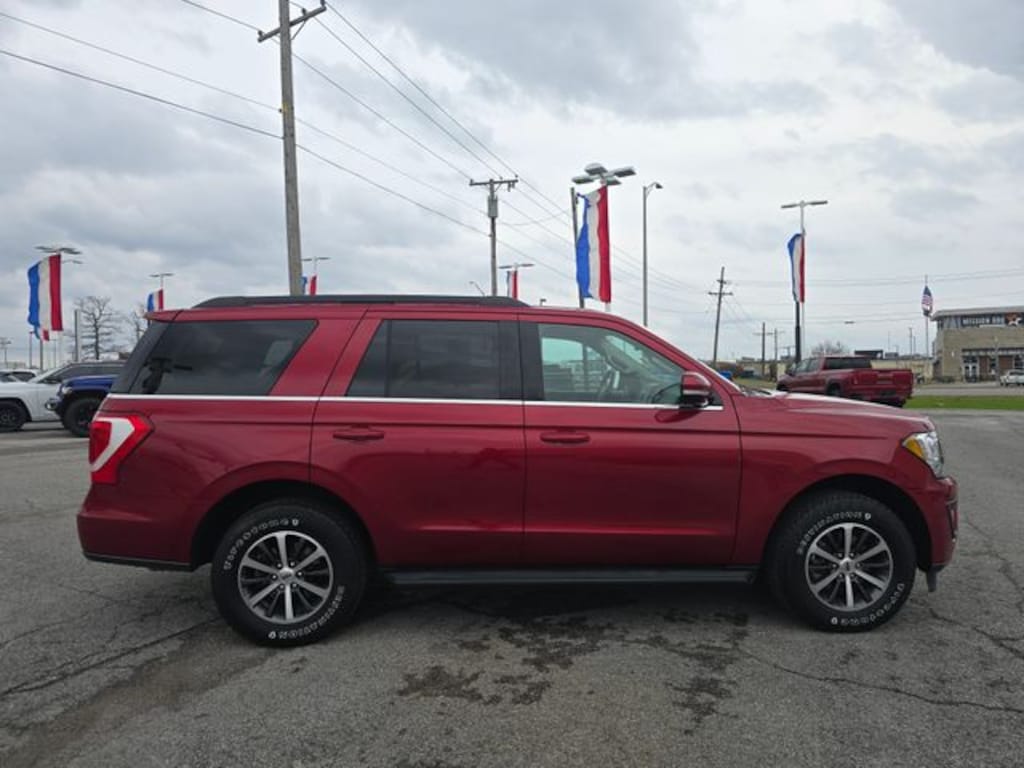 Used 2018 Ford Expedition XLT SUV