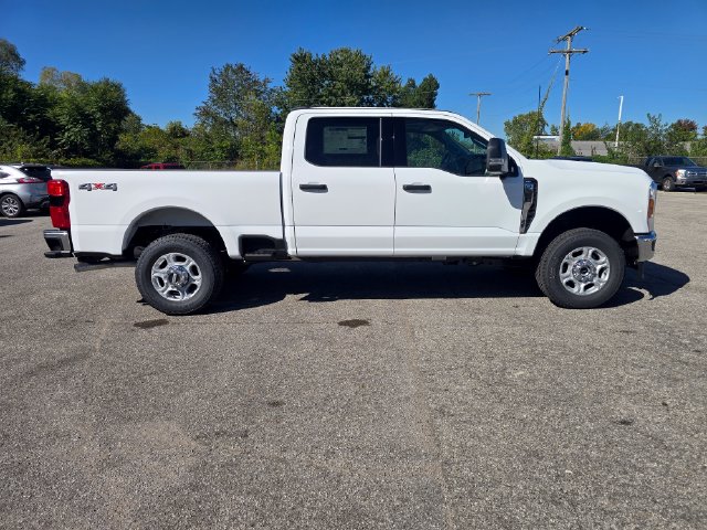 New 2027 Ford F-350 XLT Truck