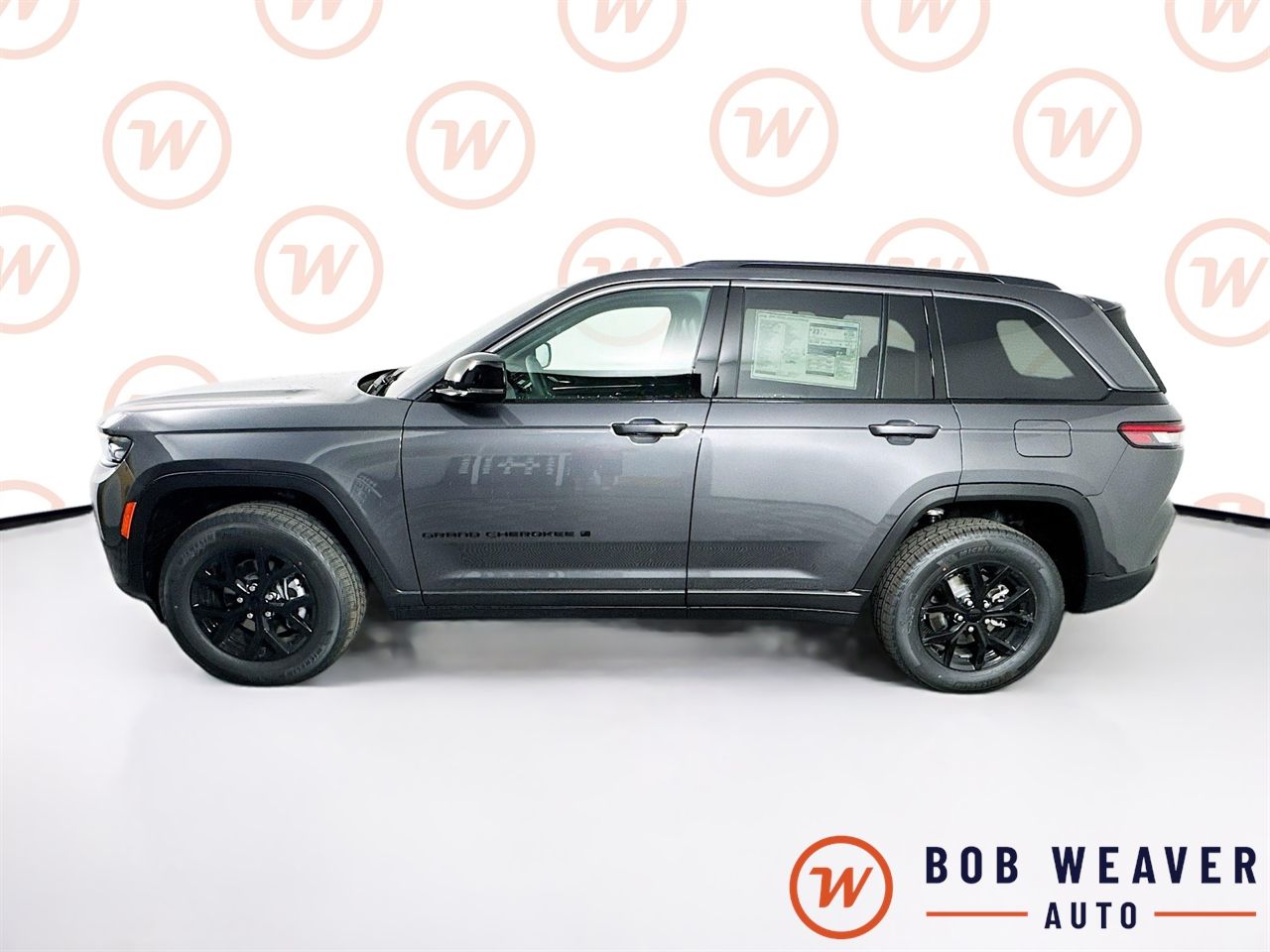2026 Jeep Grand Cherokee Laredo - Photo 4