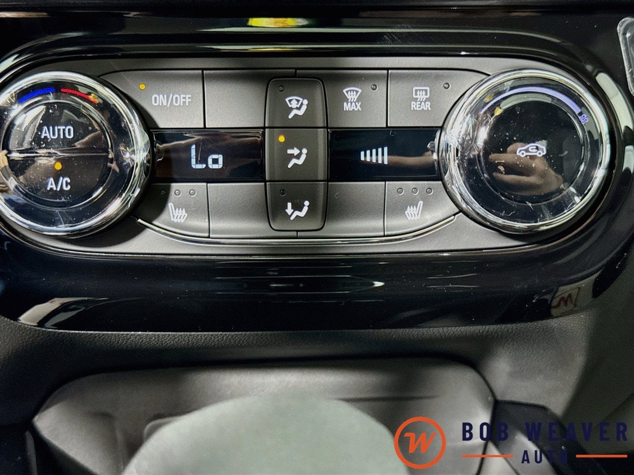2026 Chevrolet Trax LT - Photo 19