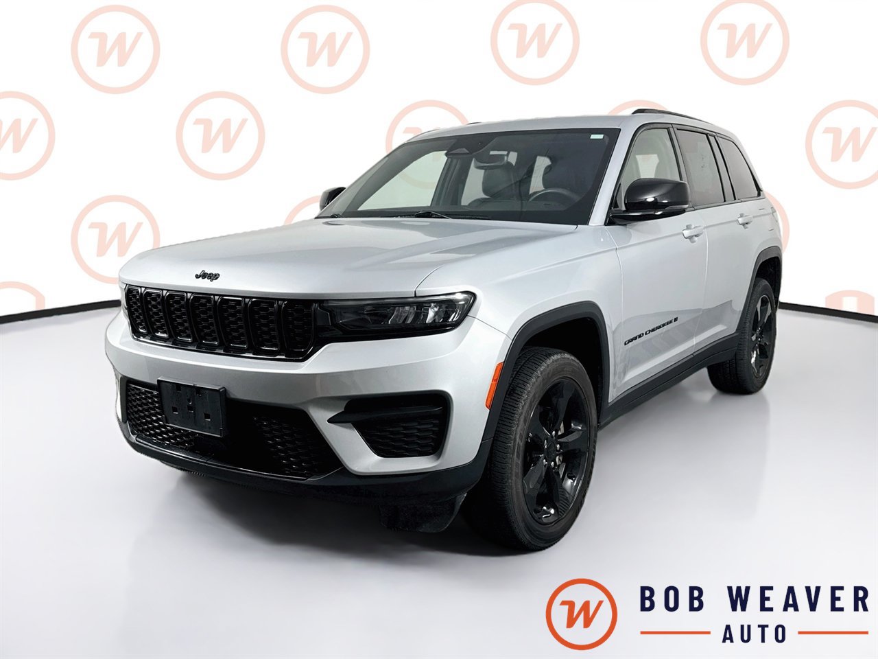 Used 2023 Jeep Grand Cherokee Altitude