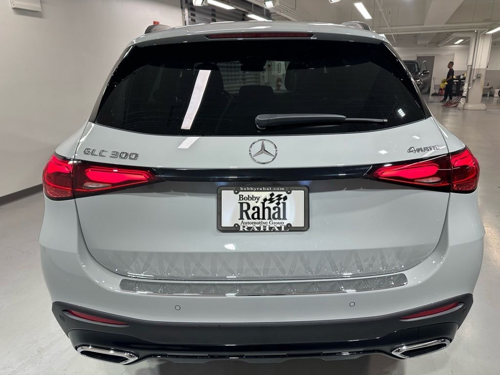 New 2026 Mercedes-Benz GLC 300 SUV