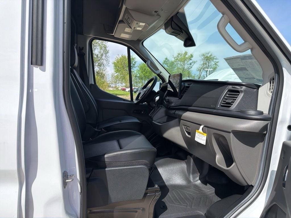 2026 Ford Transit Van Base - Photo 11