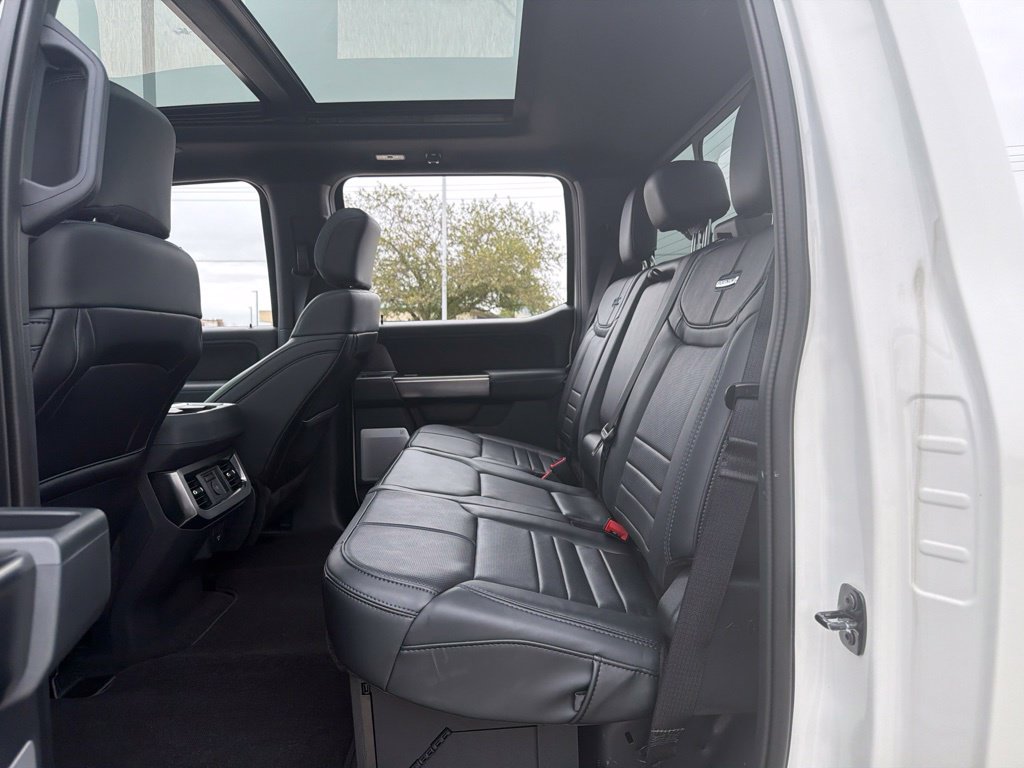 2026 Ford F-250 Super Duty Platinum - Photo 26