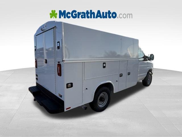 2026 Ford E-Series Cutaway Base - Photo 6
