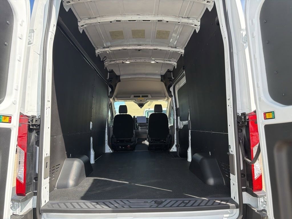 2026 Ford Transit Van Base - Photo 14