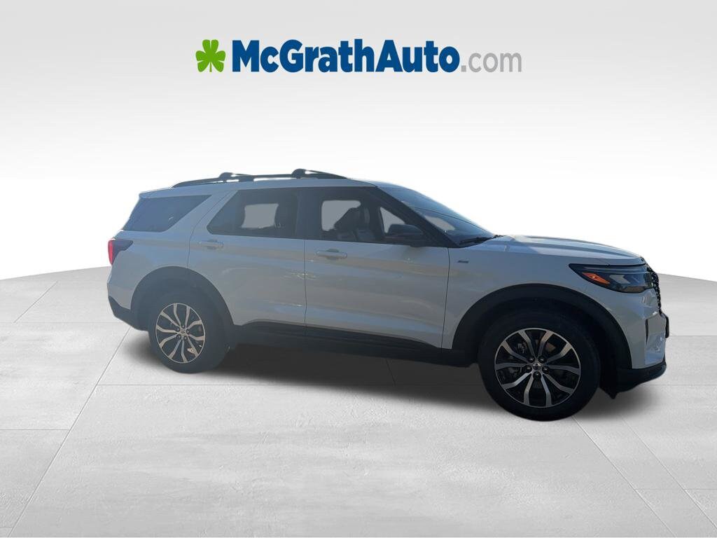 New 2026 Ford Explorer ST-Line SUV