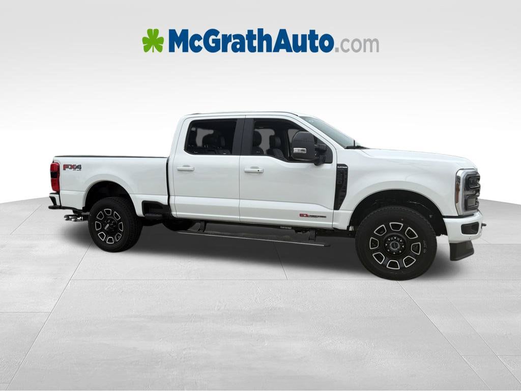 2026 Ford F-250 Super Duty Platinum - Photo 2