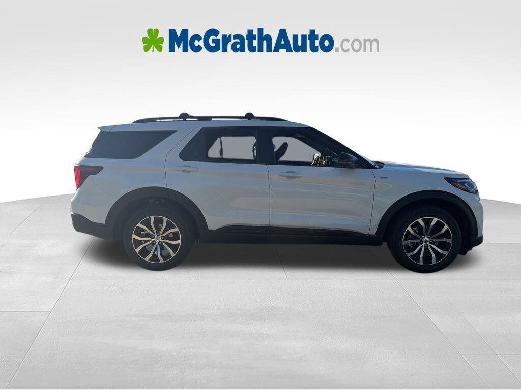 New 2026 Ford Explorer ST-Line SUV