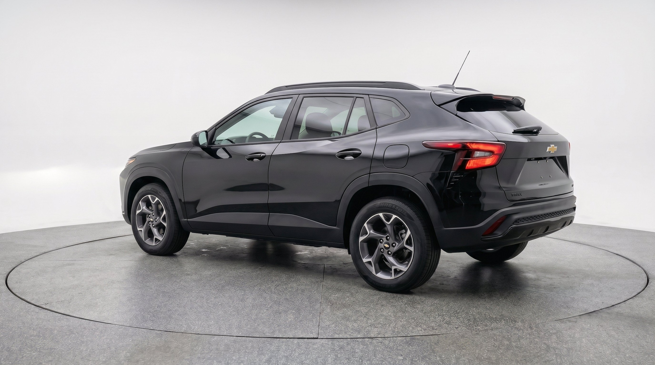 Thumbnail: 2025 Chevrolet Trax - 6