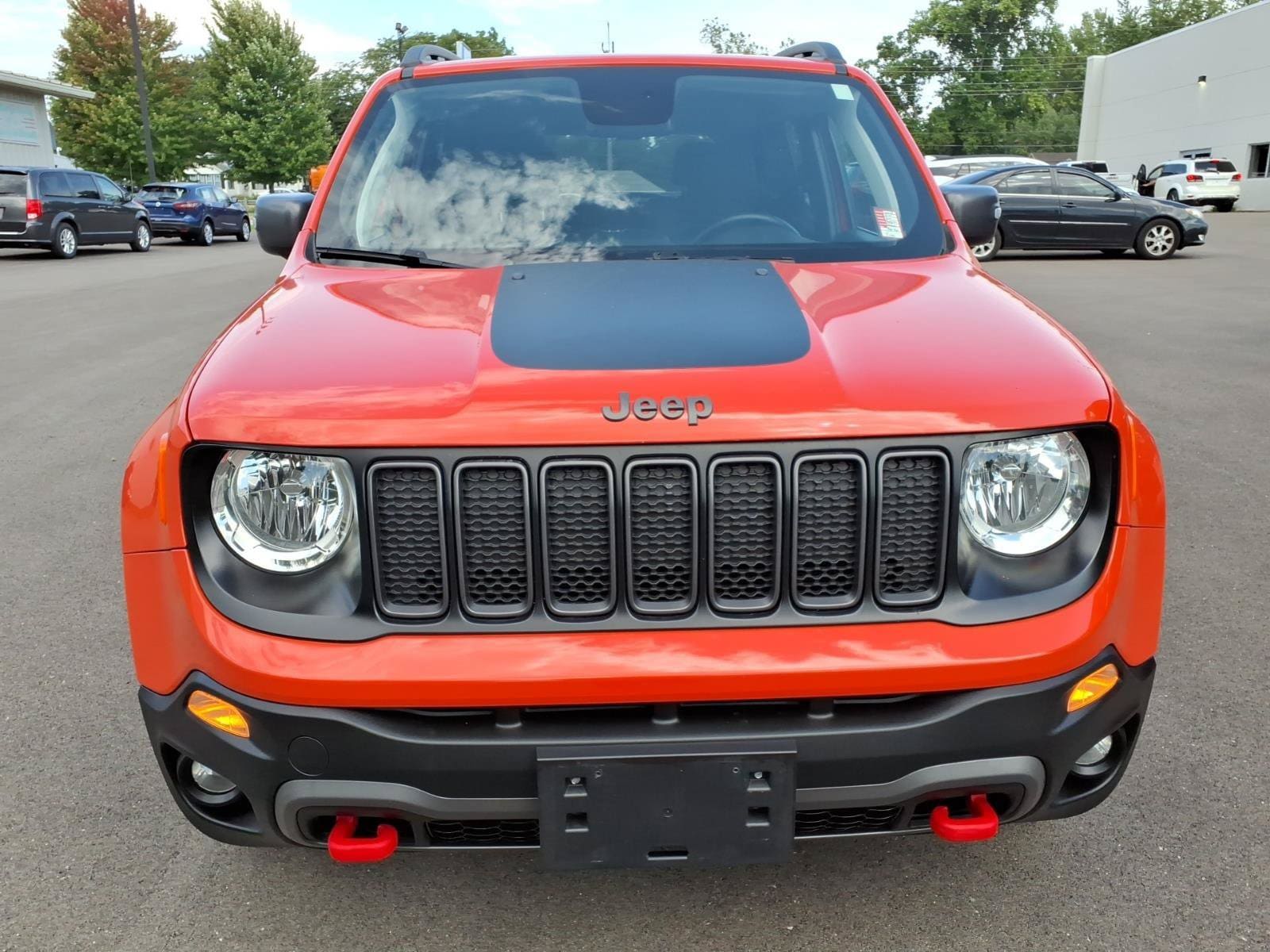 Used 2020 Jeep Renegade Trailhawk with VIN ZACNJBC17LPL76581 for sale in Freeport, IL