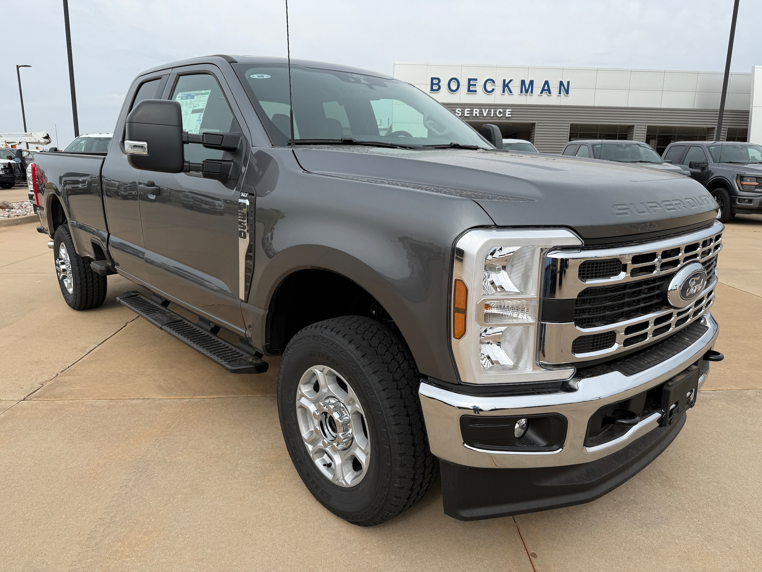 2026 Ford F-350 Super Duty XLT