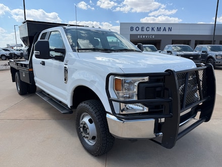 2022 Ford Super Duty F-350 DRW XL XL 4WD SuperCab 168 WB 60 CA