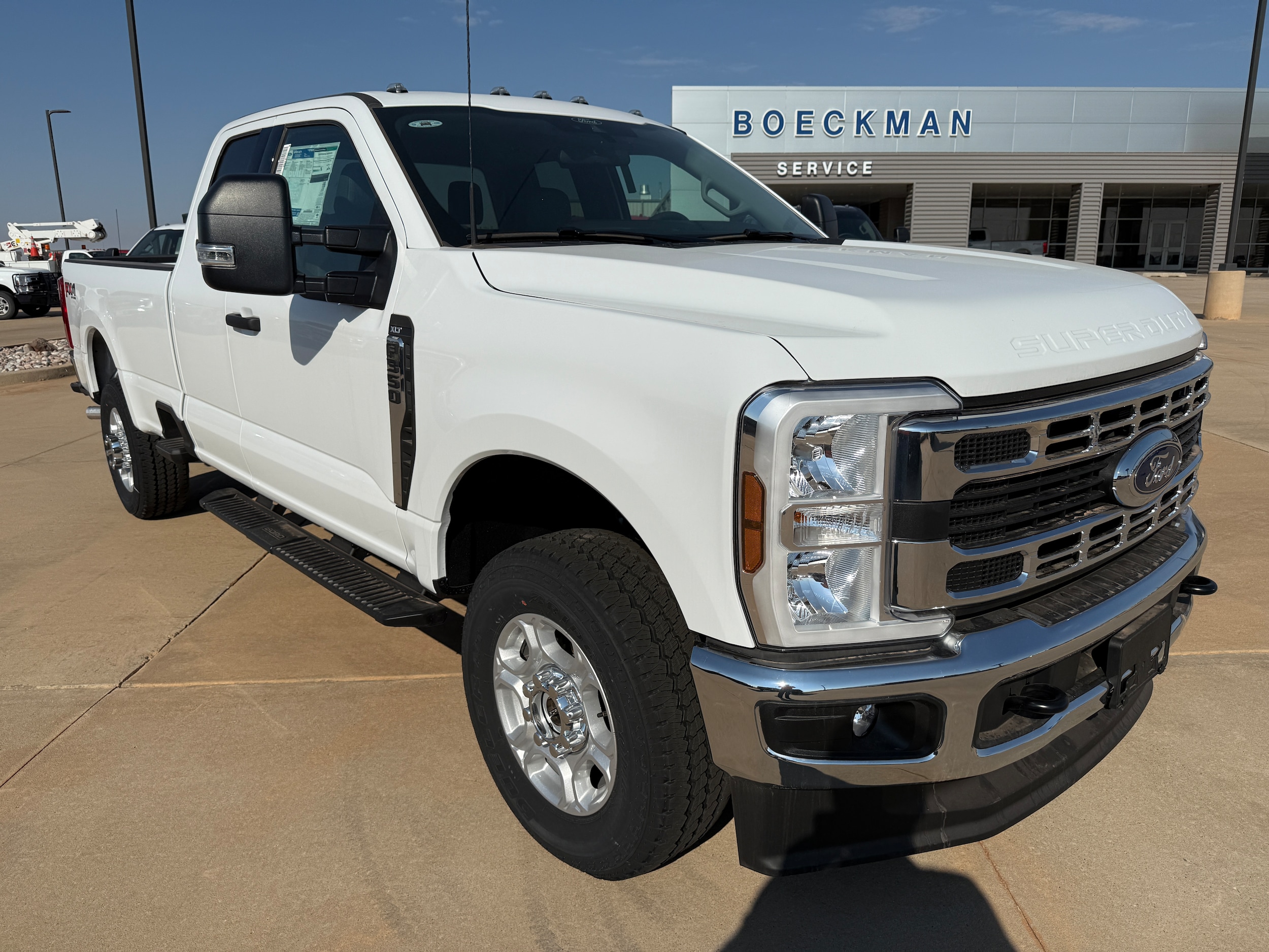 2026 Ford F-350 Super Duty XLT