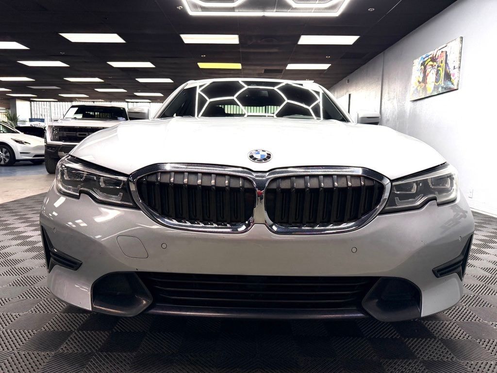 Used 2019 BMW 3 Series 330i Sedan