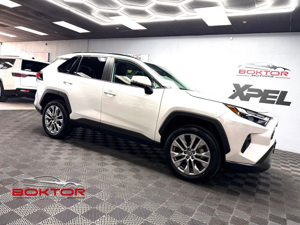 2024 Toyota RAV4