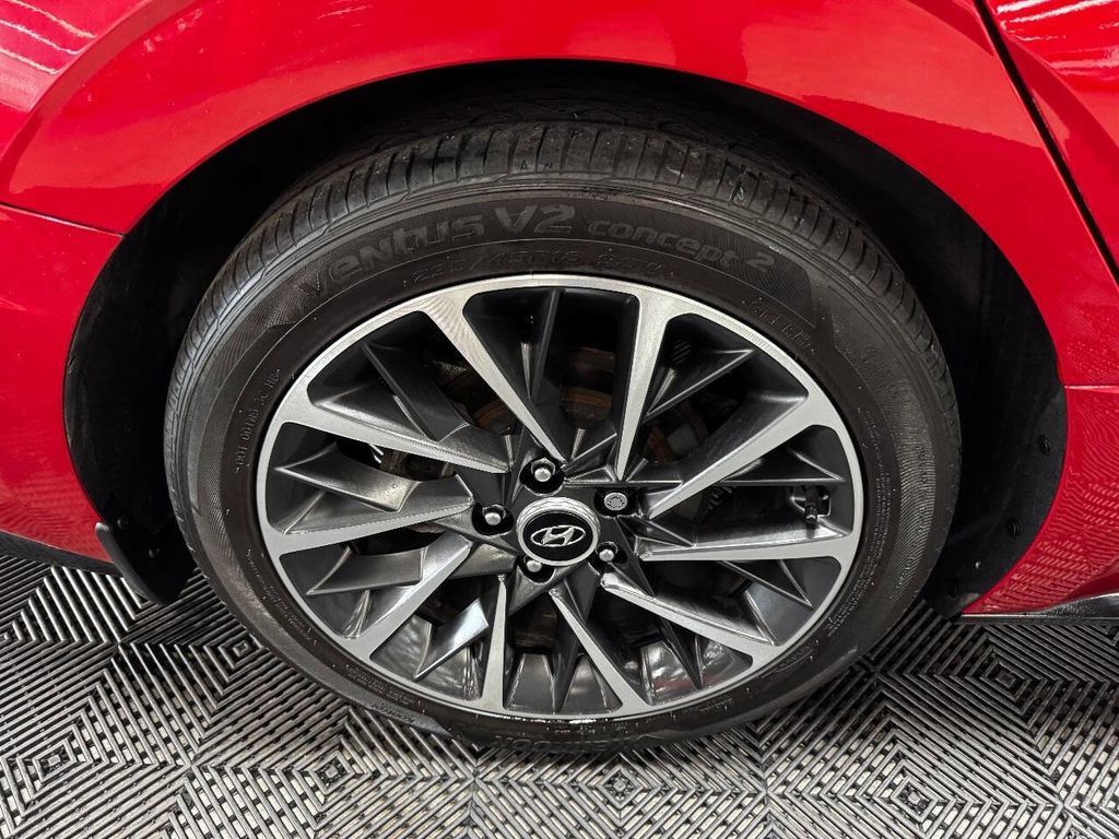 2022 Hyundai Sonata Limited - Photo 19