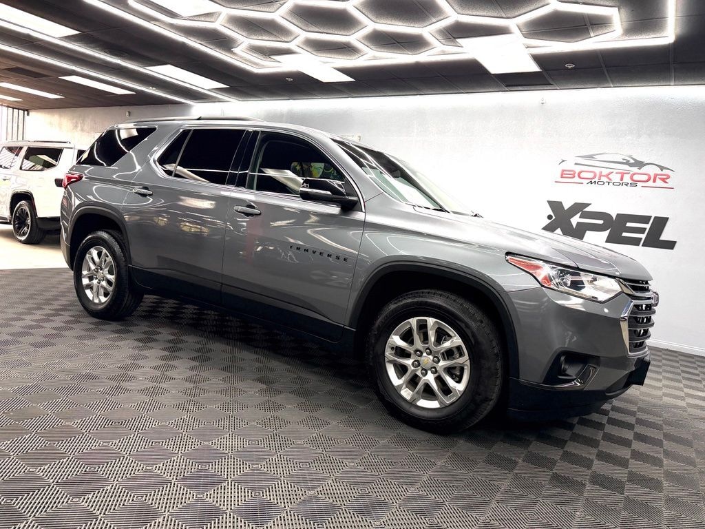 Used 2021 Chevrolet Traverse LT Cloth w/1LT SUV