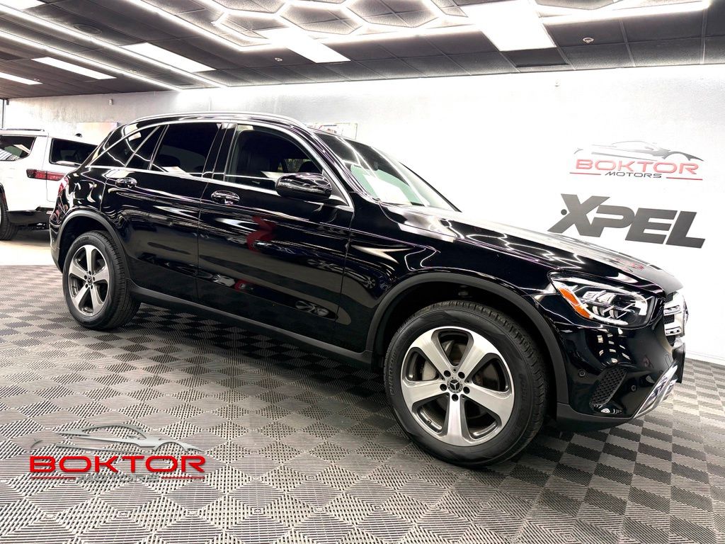 2022 Mercedes-Benz GLC