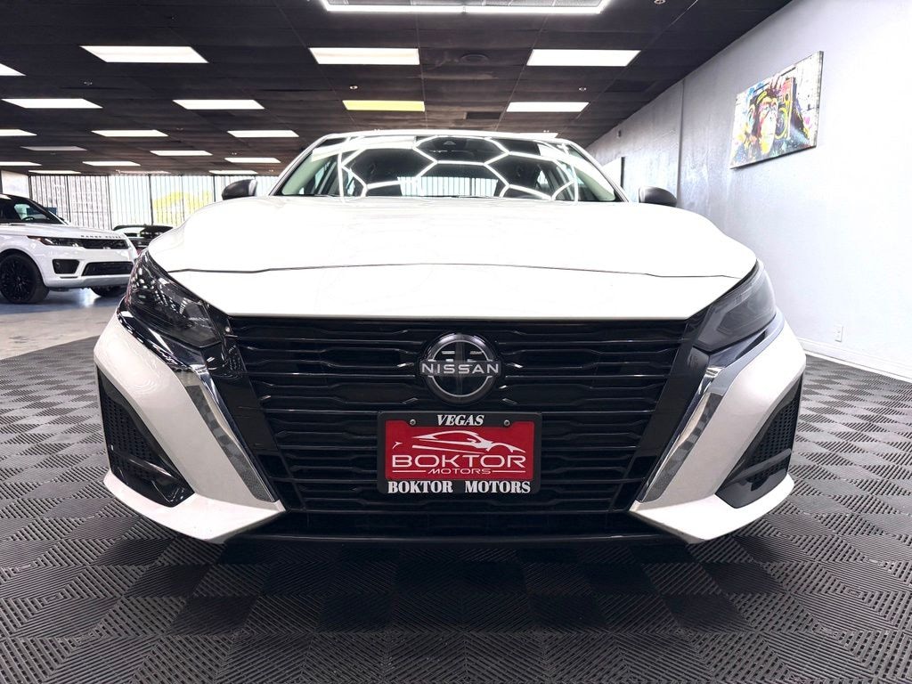 Used 2025 Nissan Altima 2.5 SV Sedan