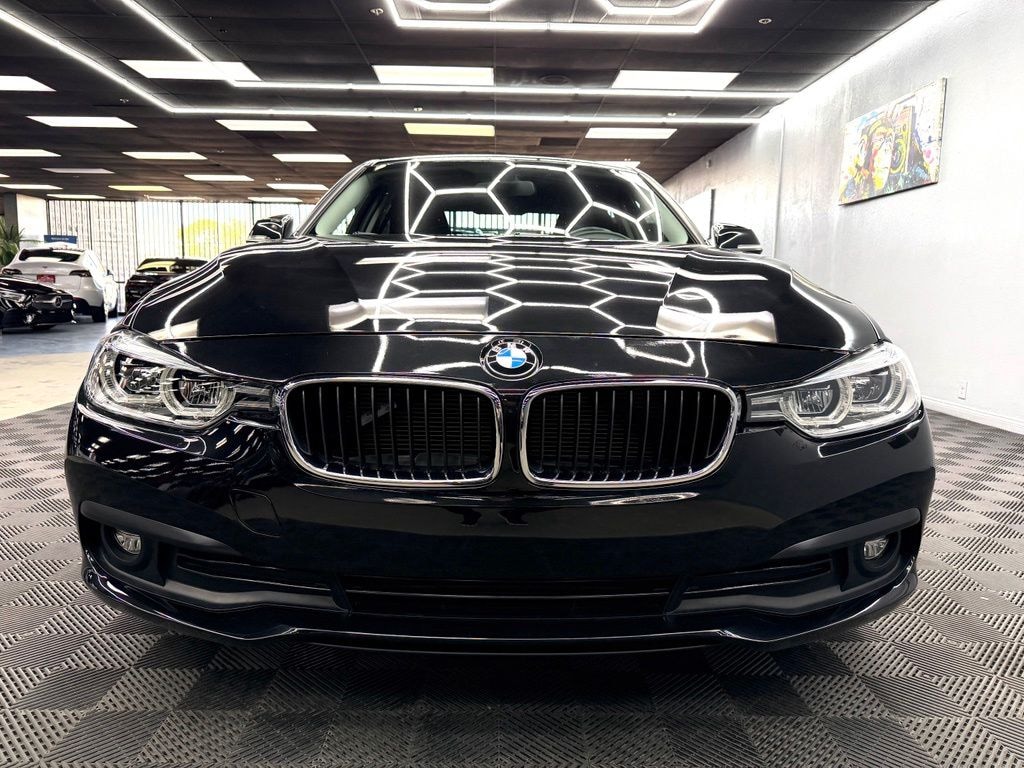 Used 2018 BMW 3 Series 320i Sedan