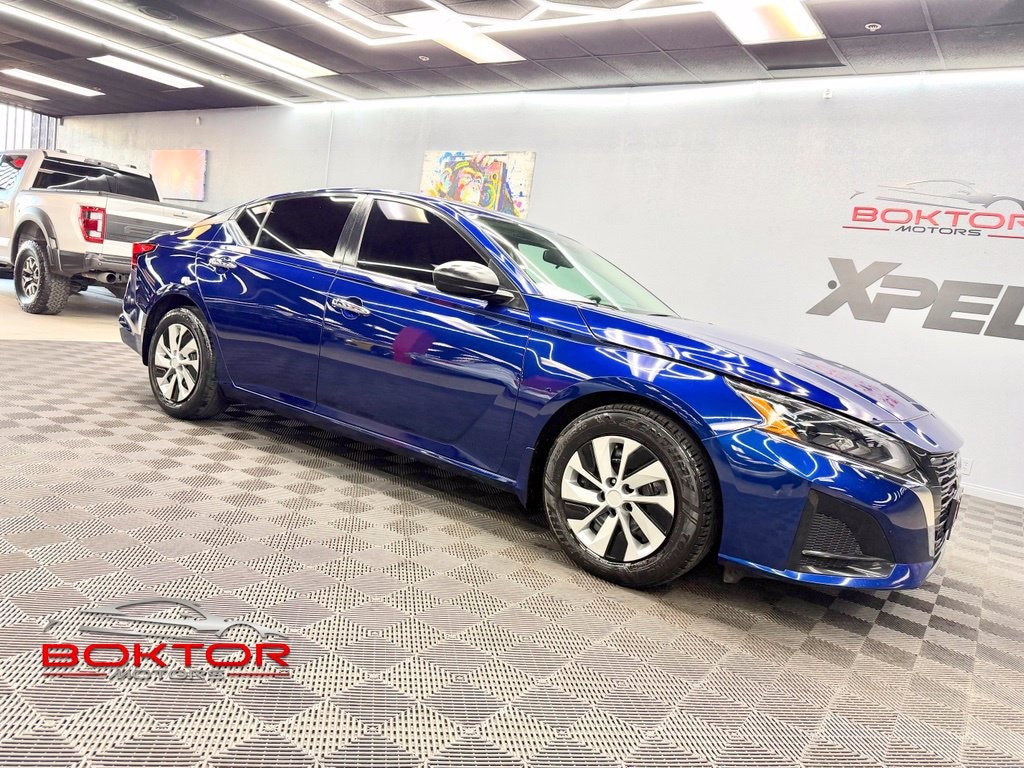 Used 2024 Nissan Altima 2.5 S Sedan