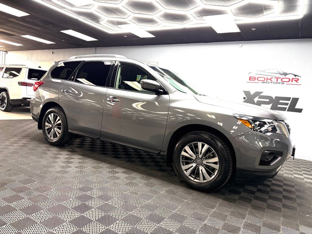 Used 2020 Nissan Pathfinder S SUV