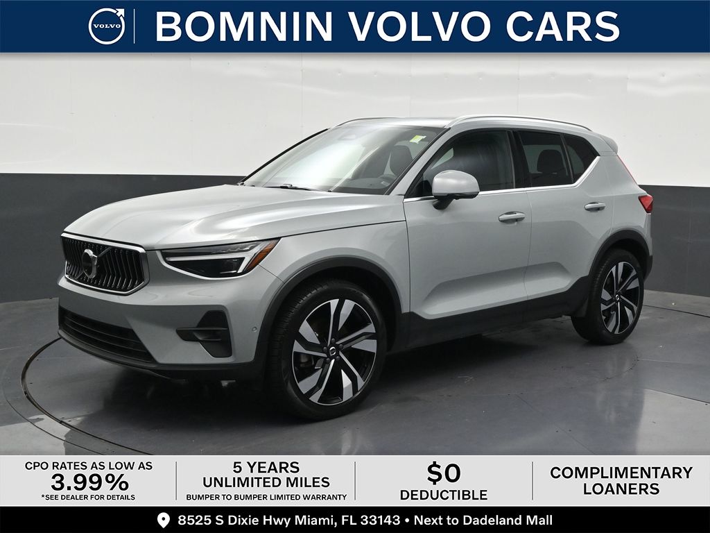 2024 Volvo XC40