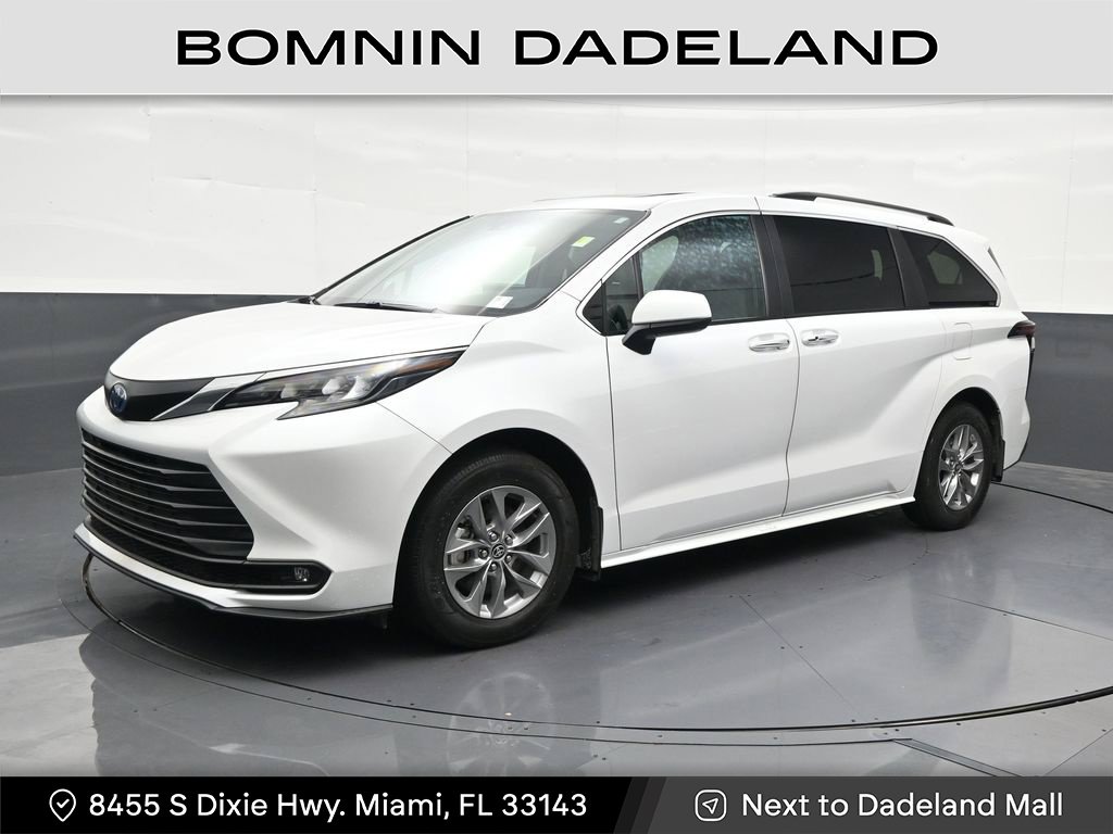2025 Toyota Sienna