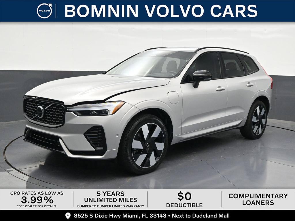 2025 Volvo XC60 plug-in hybrid