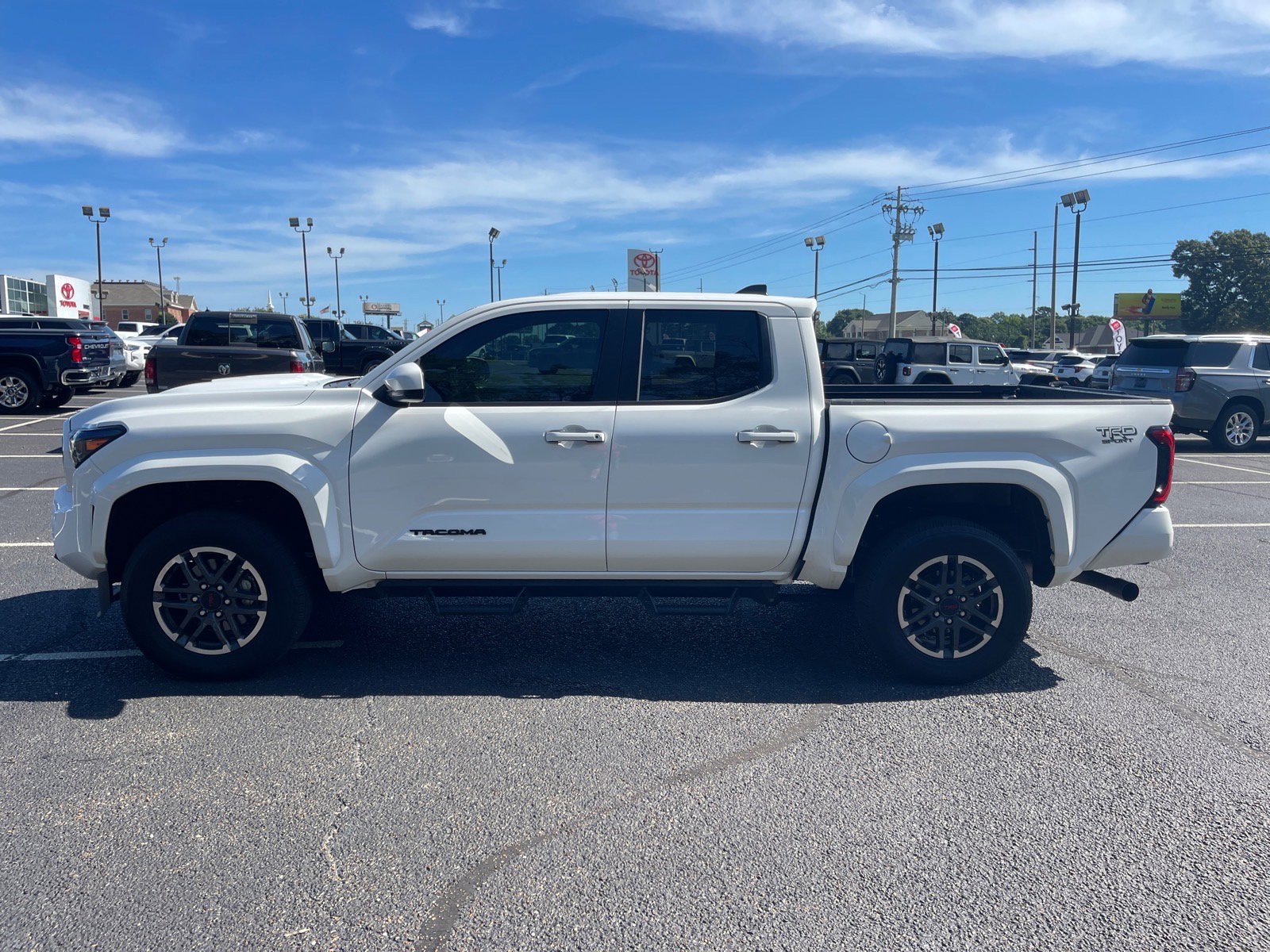 2024 Toyota Tacoma TRD Sport - Photo 13