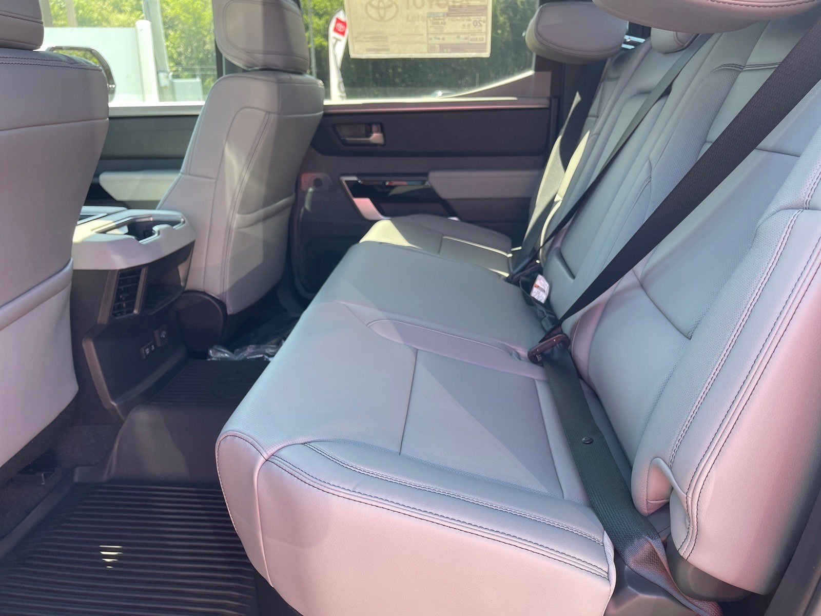 2026 Toyota Tundra Limited - Photo 11